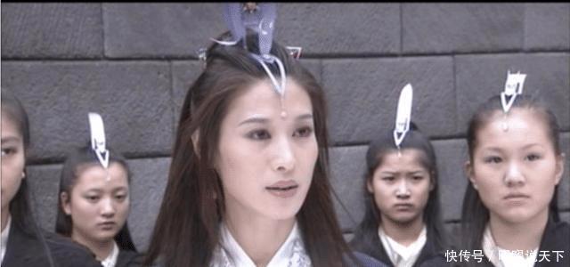 丐帮|虚竹传授洪七公降龙十八掌和打狗棍法,但为何不传他逍遥派武功