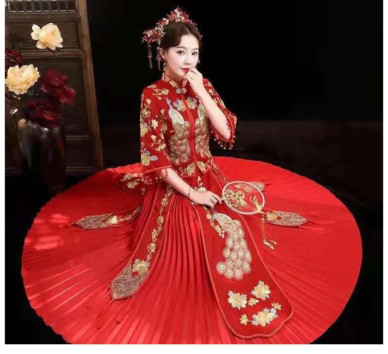中国女性|秀禾旗袍虽是一件嫁衣,许一世情,中国女性含蓄婉约展现东方韵致