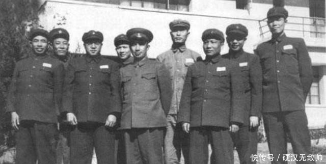 汤光恢|他本定为中将军衔,却因主席说了四个字,立刻带头降为少将