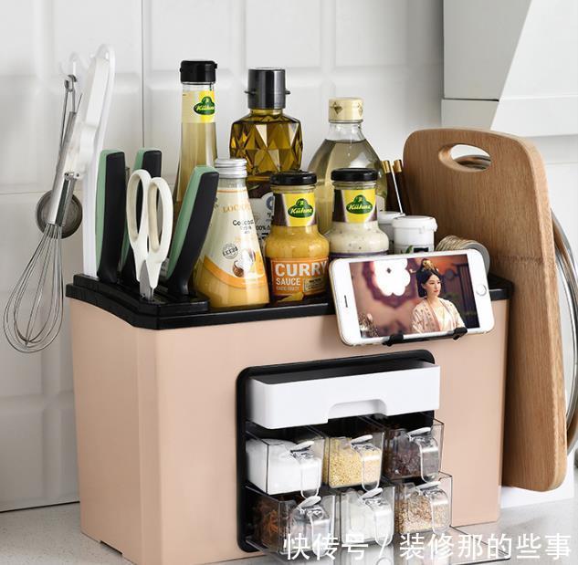 厨房|去表姐家蹭饭，打开厨房门看不到瓶瓶罐罐，布置的真先进，晒晒！