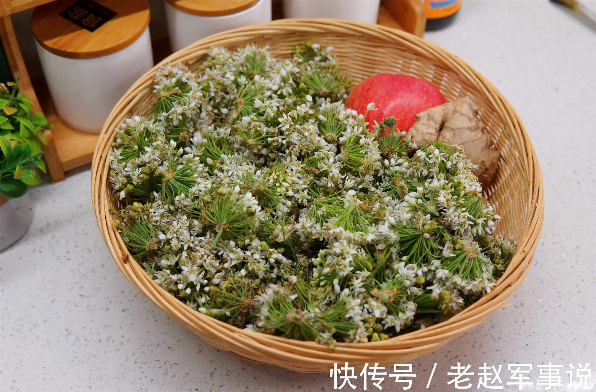 黄州寒食诗帖|做韭花酱,别只会加盐,多加两样,韭花翠绿鲜香,味道不一般的好