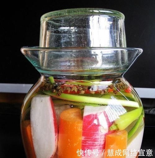 饮食健康|男性过了55岁要管住嘴,6种食物尽量少吃,以免给长寿“筑坎”