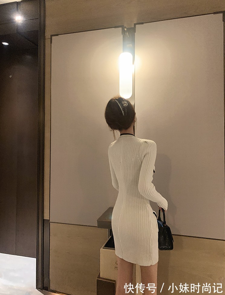 灰白色|清清爽爽的针织裙,灰白色的纱线加上闪光丝的光泽感非常美