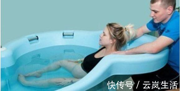 产床|你听说过“水中分娩”吗？准妈妈能否选择，要考虑好3个条件