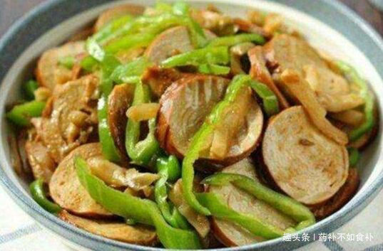 青椒炒素鸡|血管的“清道夫”,隔三差五炒一盘,可以排毒清肠,提高免疫力