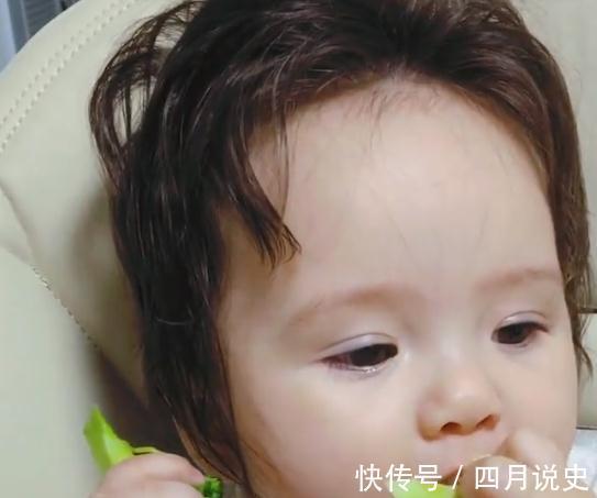 专注力|宝宝咀嚼训练需重视,能促进语言和智力发育,越早训练越聪明