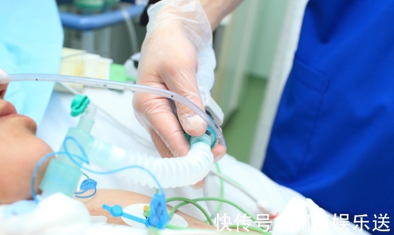 哭喊声|21岁大学生喝下百草枯,对医生说不用抢救了,发病到死亡仅仅两天