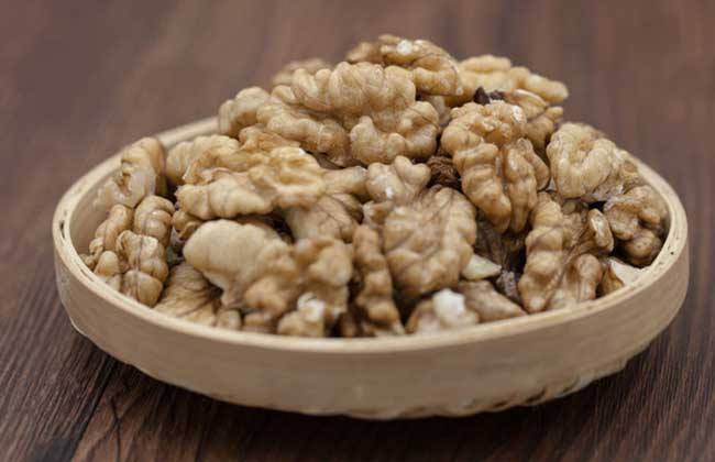 补脑|吃核桃补脑,那早上吃好还是晚上吃好呢很多人还不清楚!