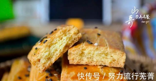 早餐|吃了半辈子面食，第一次见这个做法，不用一滴水，早餐不吃包子了！