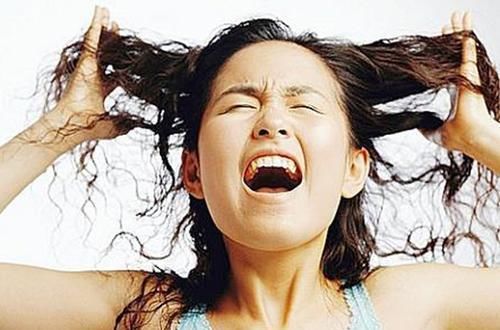  血压|得高血压有啥征兆？明明盐吃得够少了，血压还是高？到底怎么做？