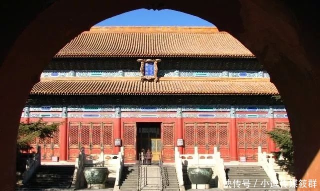 奉先殿之中|清朝各皇帝的牌位还在故宫吗?