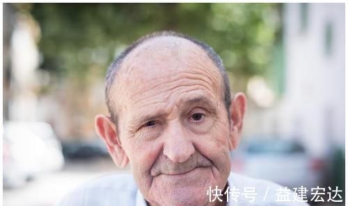 长寿|“缩短”寿命的四个因素,不是吸烟和喝酒,这些或许你都想不到