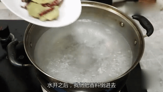 豆粒|煮毛豆，很多人第1步就错了！难怪毛豆变色发黄，还不入味~