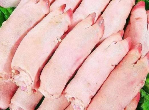 买猪蹄时，只看大小就错了，肉贩牢记8句顺口溜，一挑一个准