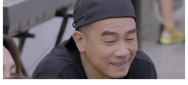 《披荆斩棘的哥哥》陈小春遗憾落选队长，就连镜头都少了