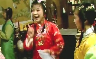 史湘云!红楼梦她代替袭人离开贾府,多年后,却成为最幸福的丫鬟!