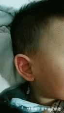 |搞笑GIF:妹子,你是个有才华的人,就是太贪玩了!