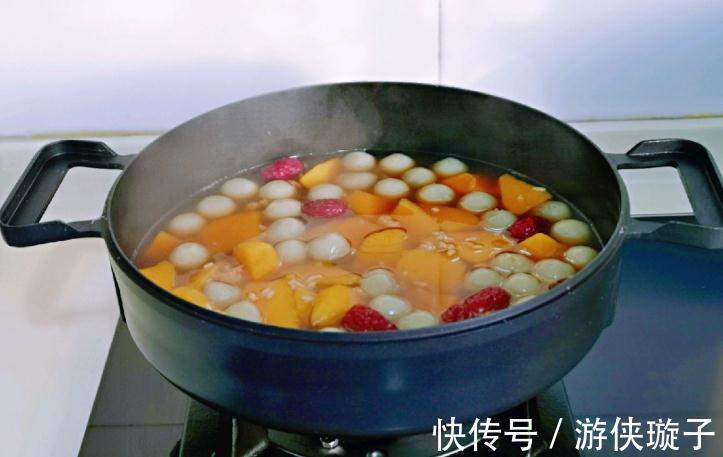 红薯随便放，难怪会发芽发霉！做好2个步骤，放一冬不烂不长芽