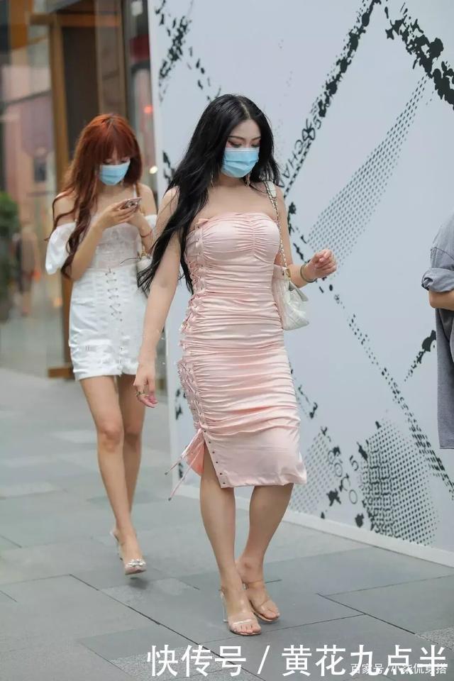 “胯宽”身材的女性，穿搭要格外慎重，别“浪费”了你的强项！