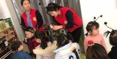 老师|女儿昂贵杯子在学校被摔,对方父母只肯赔偿50,老师处理方法很赞