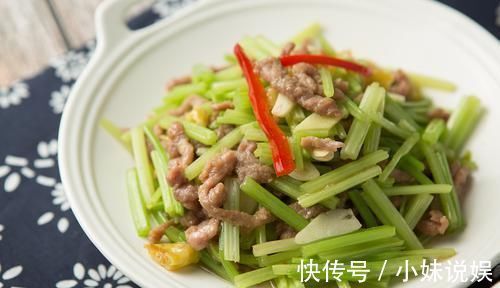 睡眠|难怪你总是失眠,注意 :这6种食物睡前别吃,还给你一个好睡眠