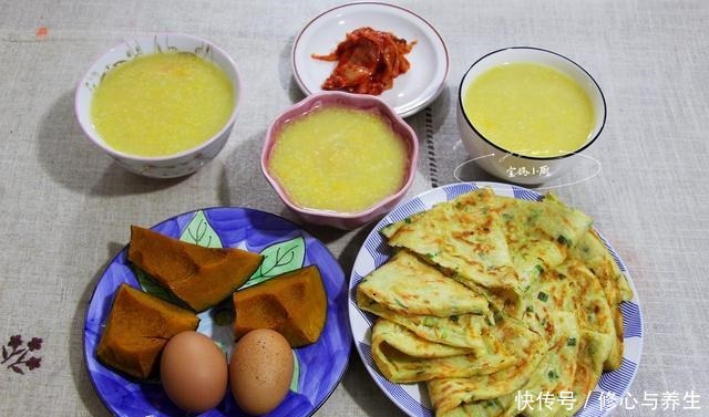 勤快宝妈家早餐朋友圈火了,每天有新花样,早餐店都没这丰盛