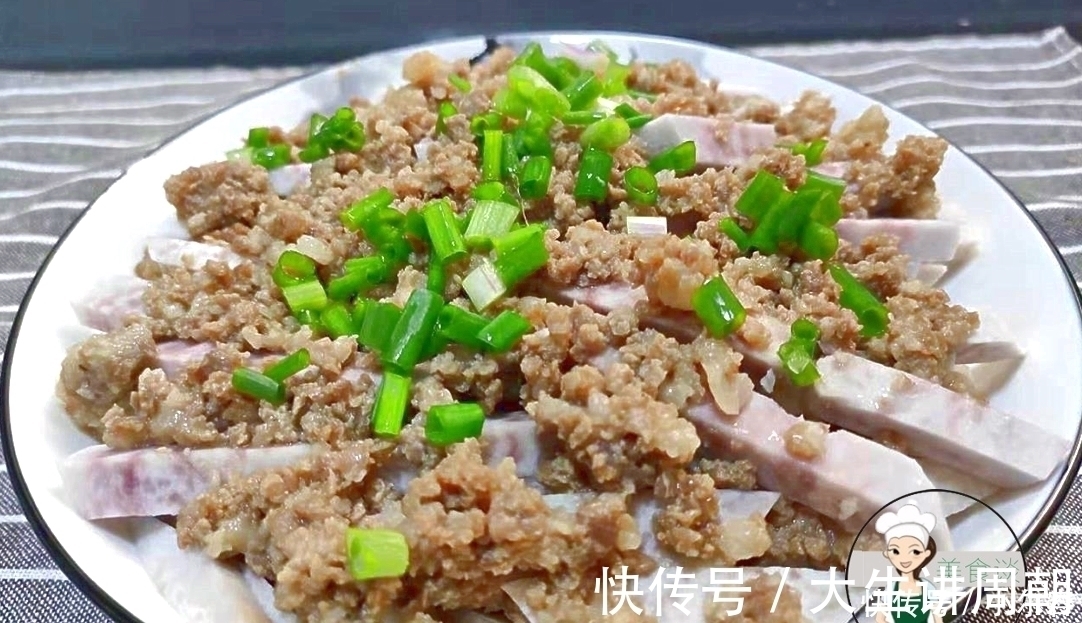 两样菜蒸在一起,秋补吃最合适,鲜香粉嫩,好吃还不上火,要多吃