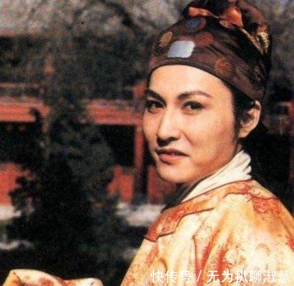 宁国府已是三代单传,书中为什么没见贾蓉与秦可卿的夫妻描写?