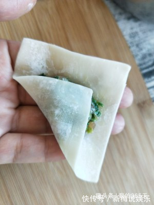爱吃馄饨别买着吃了，教你在家做，皮薄馅鲜，比买的好吃