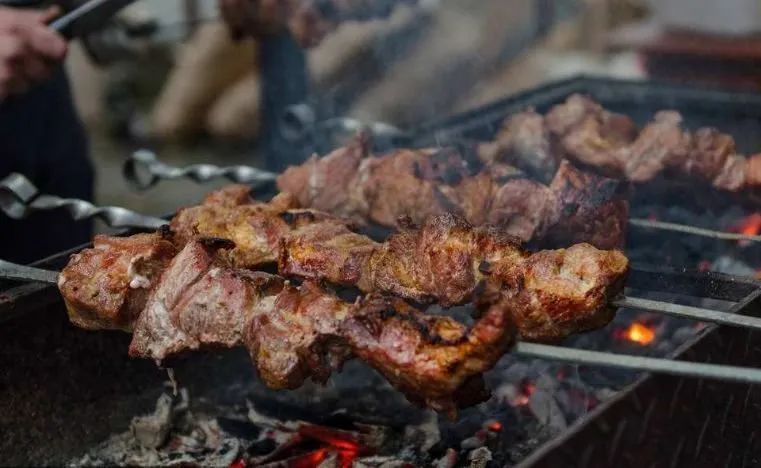 硕参|26岁女子,肠道内长满肿瘤,再次提醒3种食物,少往嘴里塞