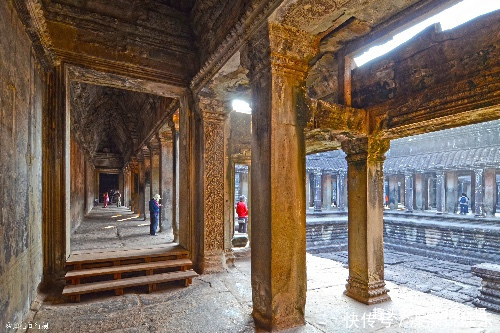 地标|柬埔寨最“破旧”的寺庙，却成为国家旅游地标，知名度享誉世界