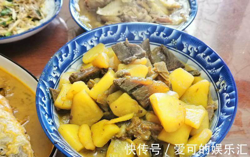 周末在婆家吃饭,四道家常菜荤素搭配,营养高味道好,妈妈的味道