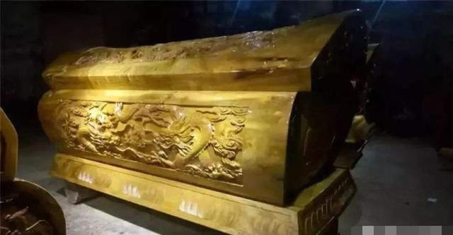 原料|乾隆皇帝的金丝楠木棺材的原料,真的是从朱棣陵墓上偷来的吗?看后恍然大悟