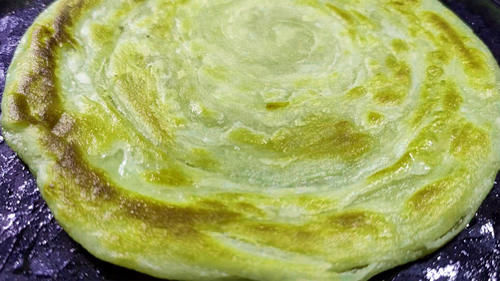  做法|面点师教你“手抓饼”新做法，香脆掉渣，放两天也不会软