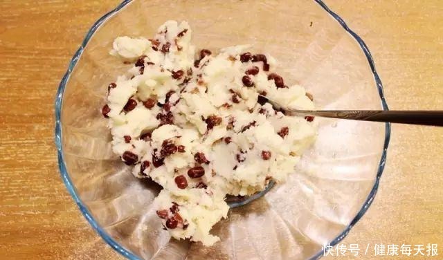 解解馋,红豆薏米山药糕!