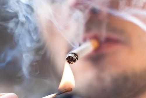  年龄段|烟民最晚多少岁戒烟，这还能“挽救”肺？这个年龄段建议不要错过