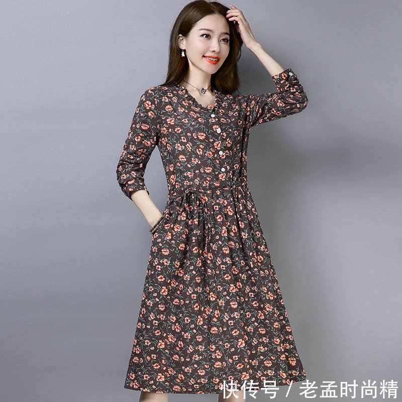 宽松 如果你比较胖,时冷时热的春季,建议穿麻棉大码装,显瘦且舒适