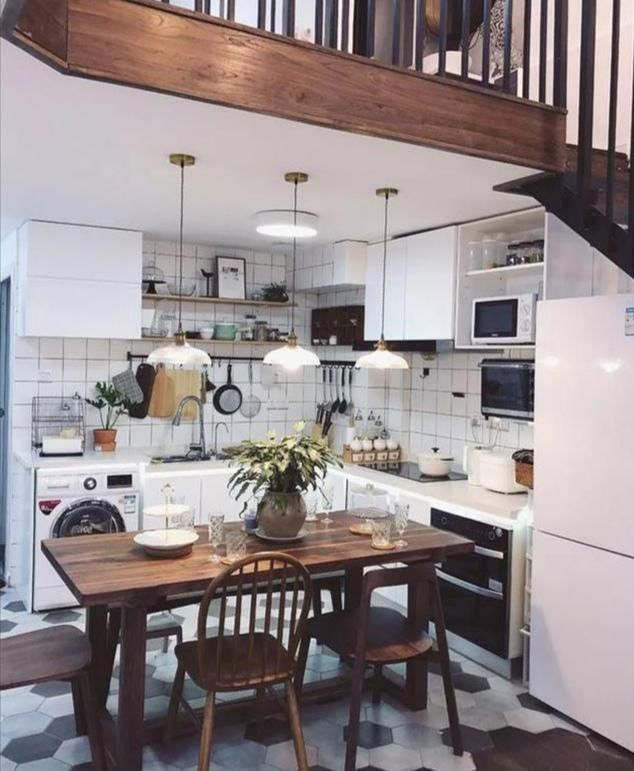 北漂|北漂姑娘买45平房子,爆改成4卧3卫小别墅,专家预估增值500万