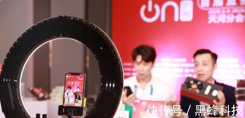 税款|薇娅偷逃税款被罚超13亿,商家自播是未来的大趋势吗?