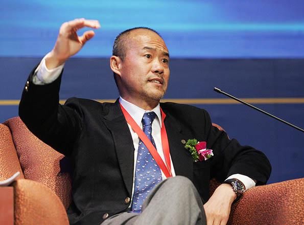 房子|搞投机、卖房子、登珠峰、谈恋爱，70岁的人生不需要别人定义