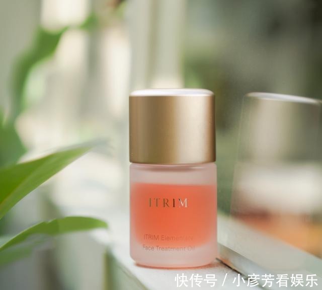 快速提高皮肤滑嫩饱满度，以油养肤绝对可