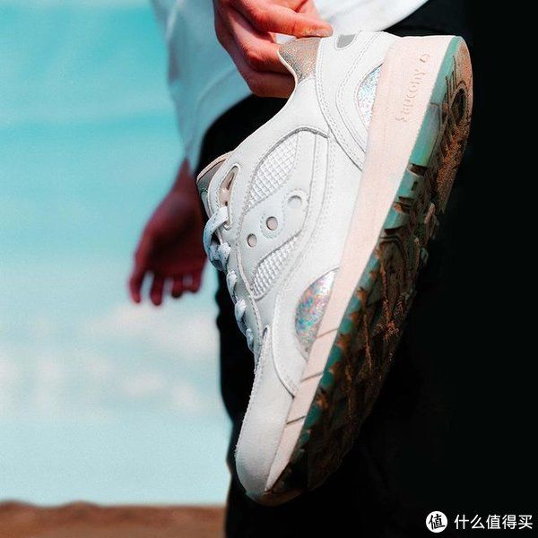 鞋盒 Sneaker 篇一百三十七：Saucony Shadow 6000 30周年“Pearl”