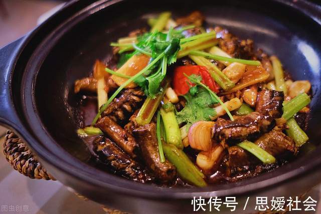 黄鳝不管啥做法,这两个步骤不能少,很多人不懂,难怪有股土腥味