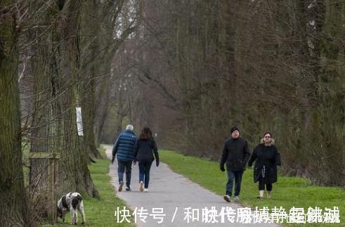 女性朋友|女性内分泌失调，焦虑烦躁说明雌激素过低，多吃2物，做好3事