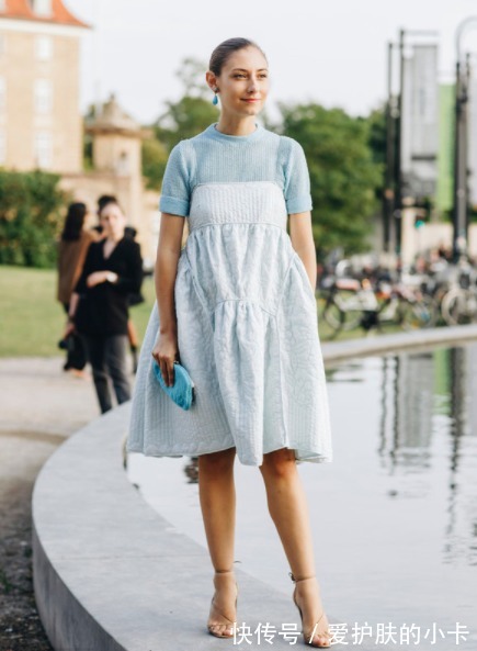 高跟鞋|初秋的衣服不用多,今年流行这3种穿搭,适合30岁的女人穿