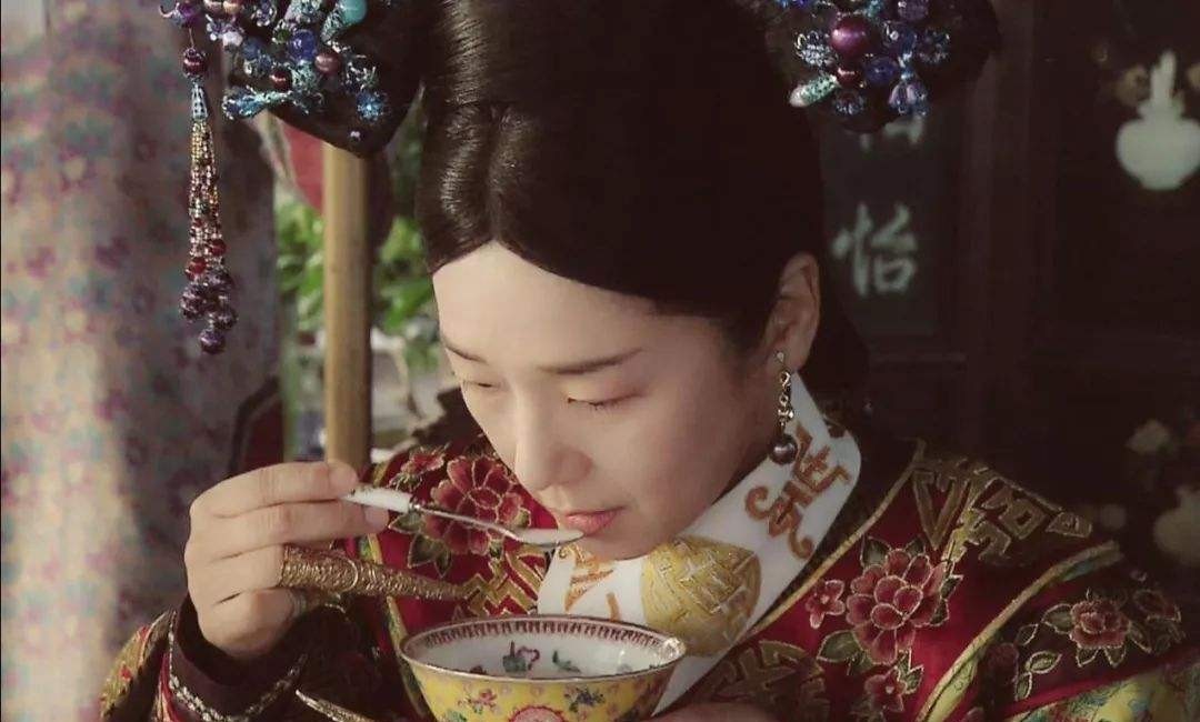 慈禧一生只写一首诗,却成为“千古佳句”?背完你就知道了