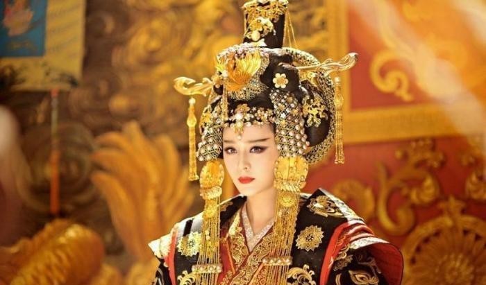 李治|武则天墓前，站着61个“无头石人”，千年来无人解，2个老农一语道破