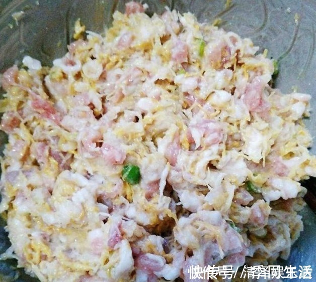 几种饺子馅的做法,大家可以试一下,保证让你吃了还想吃