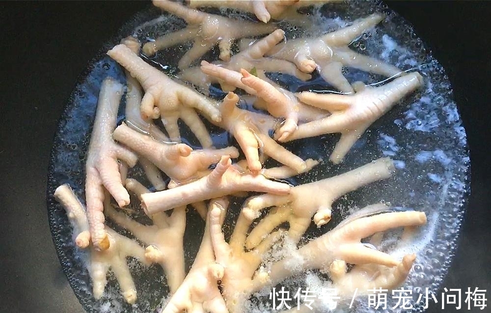 护肤品|入秋后,多喝黑豆汤,口感甘醇淡淡飘香,养颜不一定要护肤品