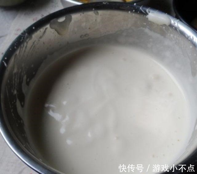 菠萝翻转海绵蛋糕,香软开胃,一学就会做法超简单的!